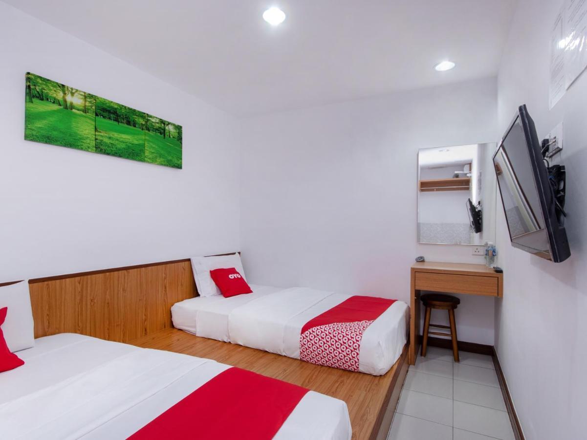 Oyo 89345 Api-Api Gh Hotel Kota Kinabalu Exterior photo
